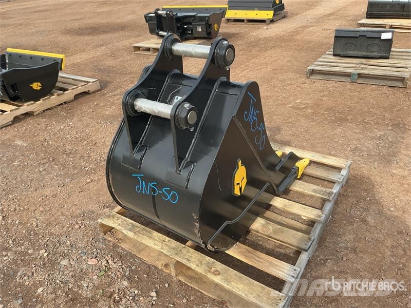 Trojan 24 in Digging Excavator Bucket (Unused) Kanalak