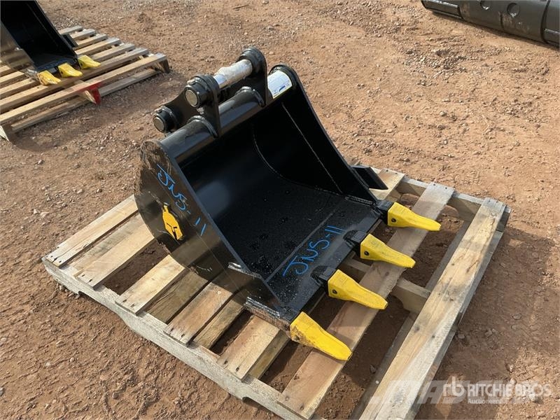 Trojan 24 in Digging Excavator Bucket - Fits 45 mm Cat 30 Kašike / Korpe