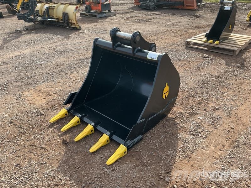 Trojan 36 in Digging Excavator Bucket - Fits 50 mm Cat 30 Kanalak