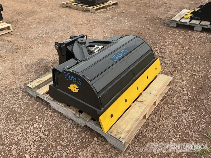 Trojan 42 in Hydraulic Tilting Excavator Bucket - Fits 45 Kašike / Korpe