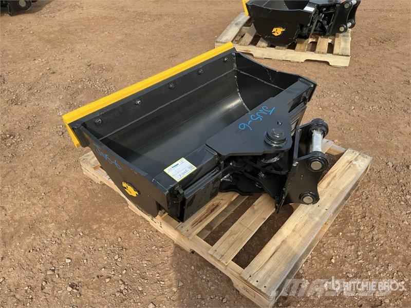 Trojan 42 in Hydraulic Tilting Excavator Bucket - Fits Ca Kanalak