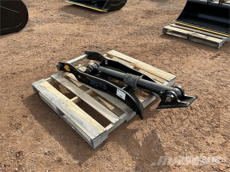 Trojan 46 in Hydraulic Excavator Thumb - Fits Cat 307/308 Kanalak
