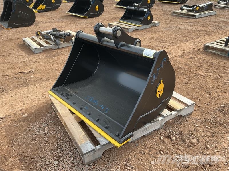 Trojan 48 in Cleanup Excavator Bucket - Fits 80 mm Cat 32 Kanalak