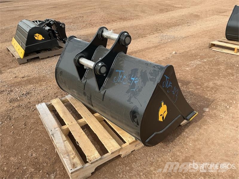 Trojan 48 in Cleanup Excavator Bucket - Fits 80 mm Cat 32 Kanalak