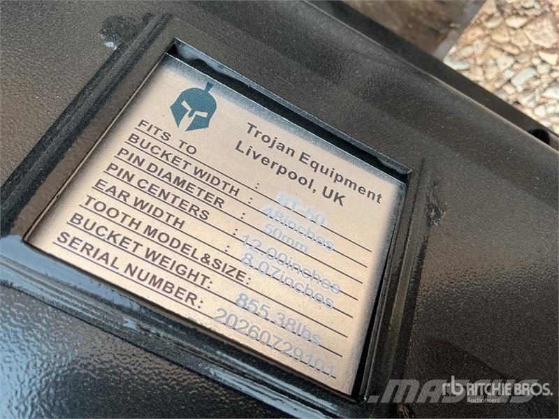 Trojan 48 in Hydraulic Tilting Excavator Bucket - Fits 50 Kašike / Korpe