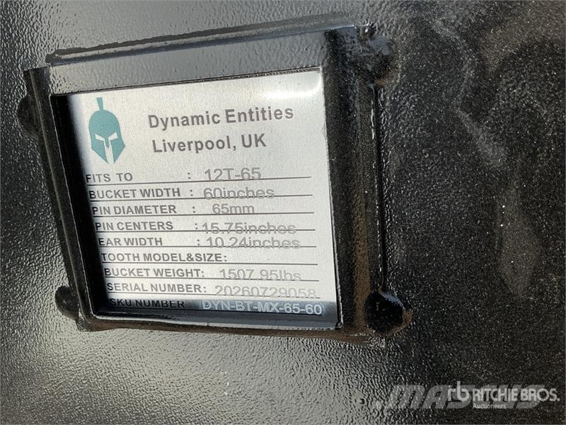 Trojan 60 in Hydraulic Tilting Excavator Bucket - Fits 65 Kašike / Korpe