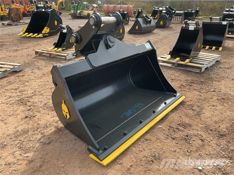 Trojan 60 in Hydraulic Tilting Excavator Bucket - Fits 65 Kašike / Korpe