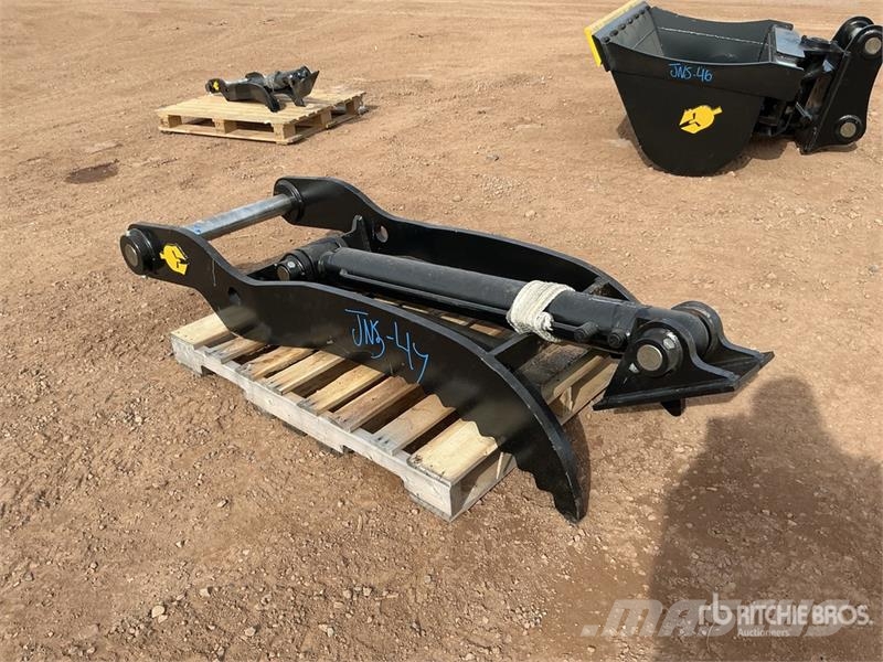 Trojan 70 in Hydraulic Excavator Thumb - Fits Cat 320/321 Kašike / Korpe