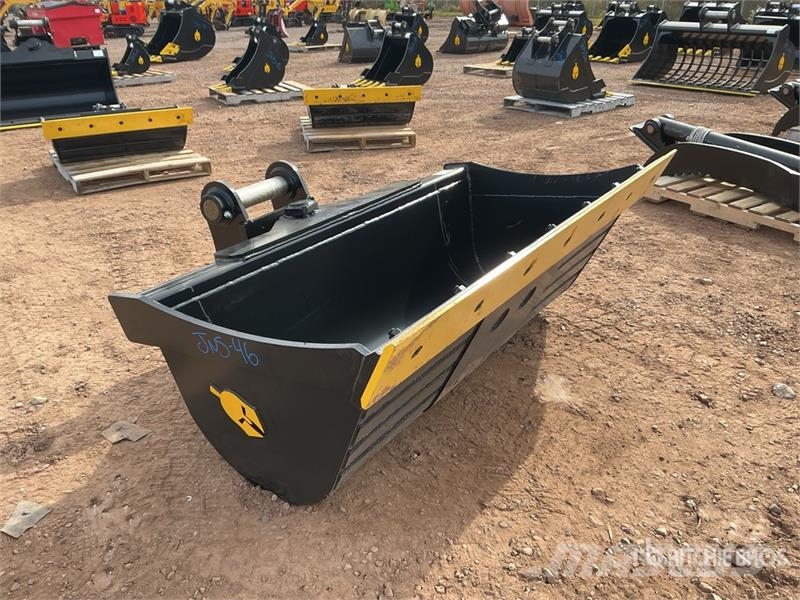 Trojan 72 in Hydraulic Tilting Excavator Bucket - Fits 80 Kašike / Korpe