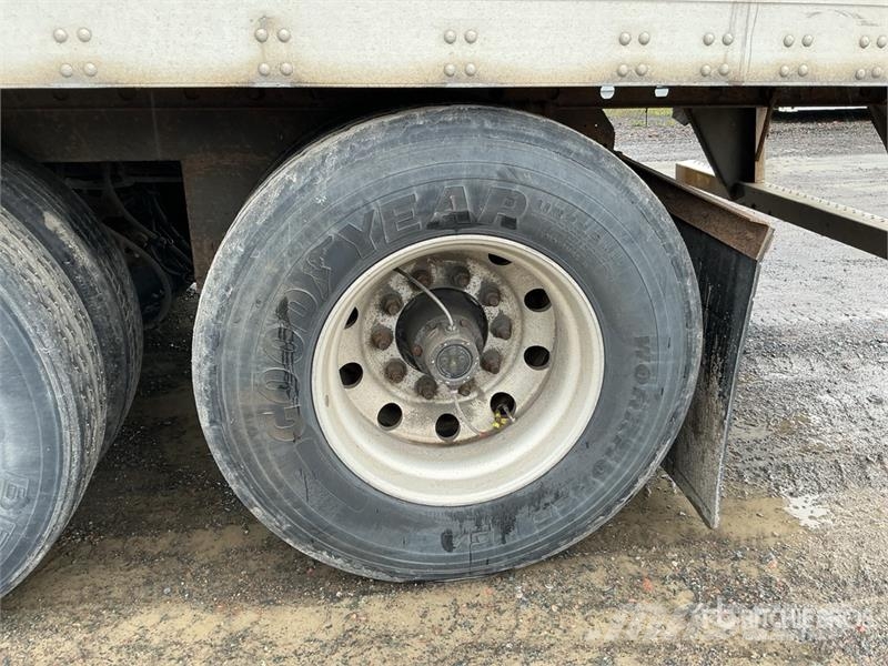Utility 33 ft x 102 in T/A Van Trailer Sanduk prikolice