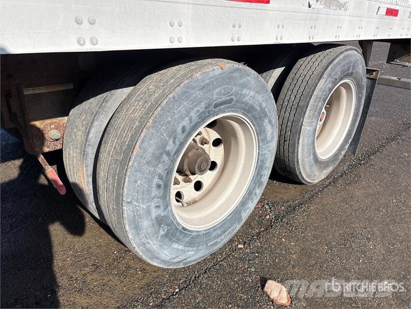 Utility 53 ft T/A Van Trailer Причепи-фургони