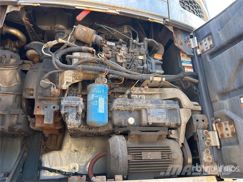 Utility VS2RA 53 ft x 102 in T/A Refrigerated Trailer نصف مقطورات بدرجة حرارة قابلة للضبط