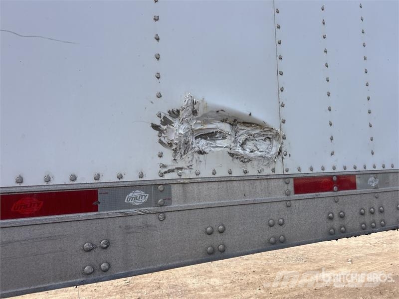 Utility VS2RA 53 ft x 102 in T/A Refrigerated Trailer نصف مقطورات بدرجة حرارة قابلة للضبط