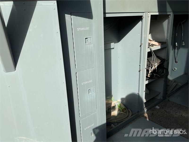  UTS TRQ-7 Mobile ATC Tower Andre komponenter