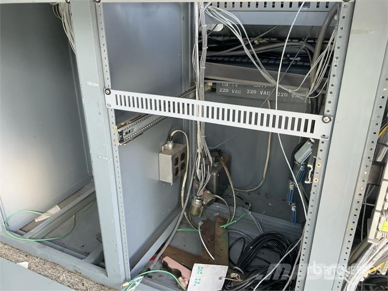  UTS TRQ-7 Mobile ATC Tower Andre komponenter