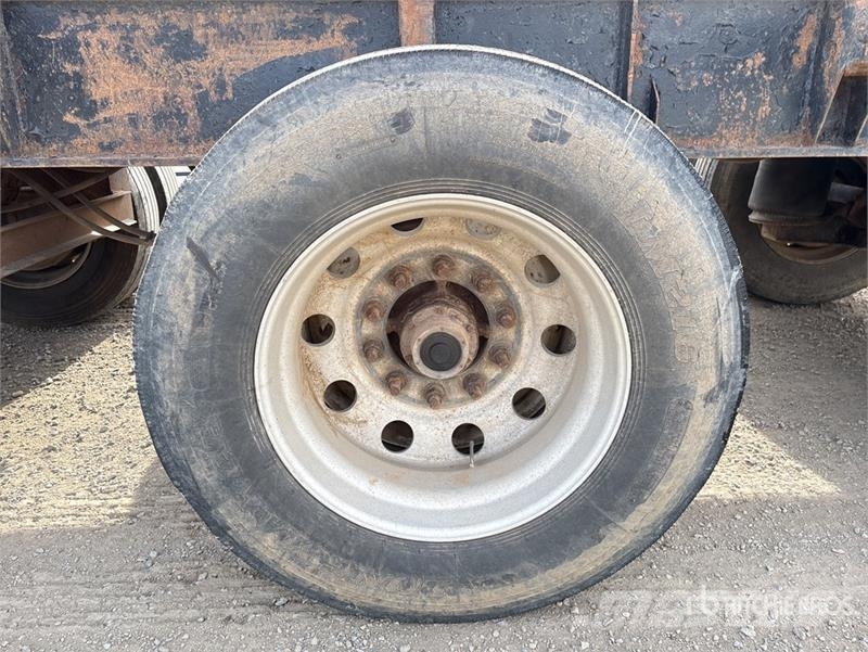 Valley 47 ft Tri/A Self-Loading Log Trailer Metsaveohaagised