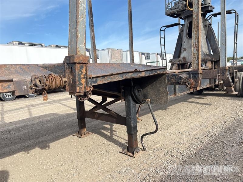 Valley 47 ft Tri/A Self-Loading Log Trailer Metsaveohaagised