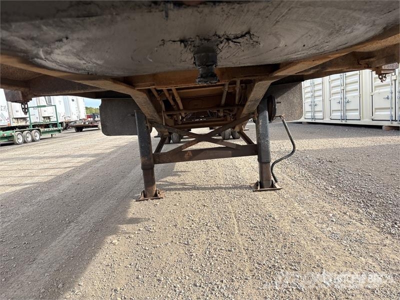Valley 47 ft Tri/A Self-Loading Log Trailer Metsaveohaagised