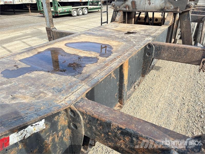 Valley 47 ft Tri/A Self-Loading Log Trailer Metsaveohaagised