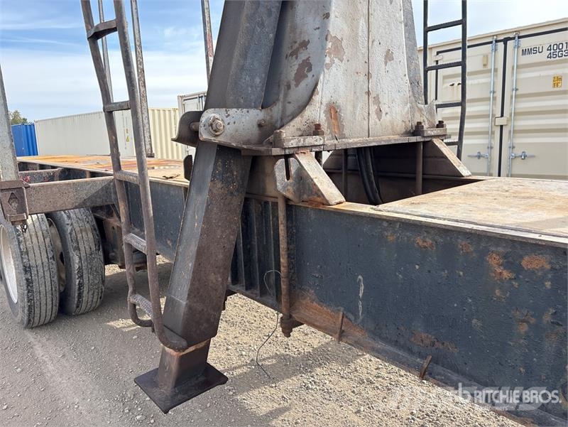 Valley 47 ft Tri/A Self-Loading Log Trailer Metsaveohaagised