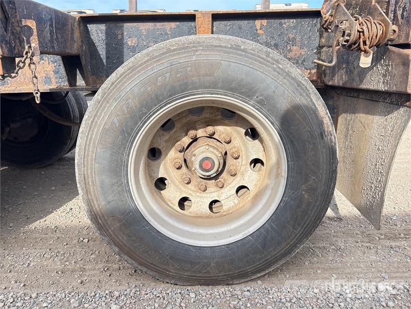 Valley 47 ft Tri/A Self-Loading Log Trailer Metsaveohaagised