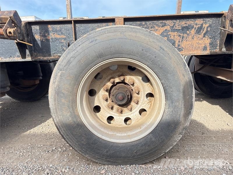 Valley 47 ft Tri/A Self-Loading Log Trailer Metsaveohaagised
