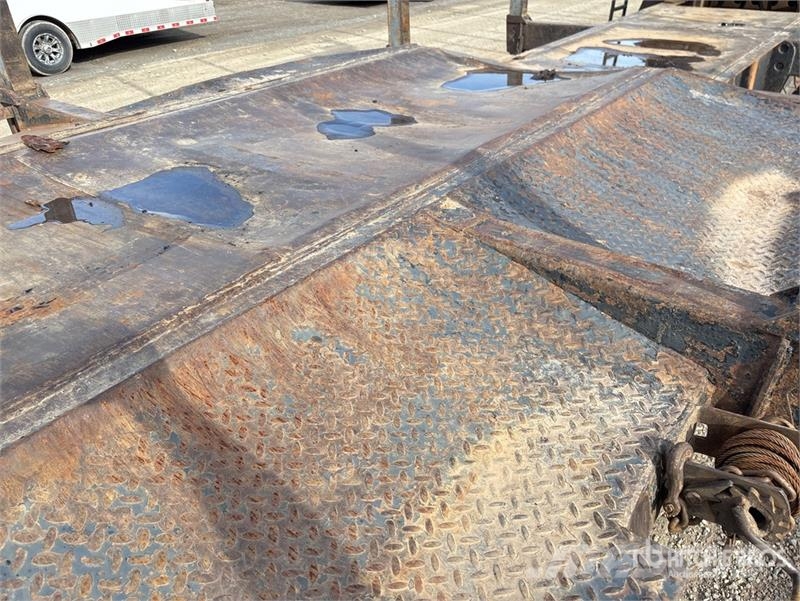 Valley 47 ft Tri/A Self-Loading Log Trailer Metsaveohaagised