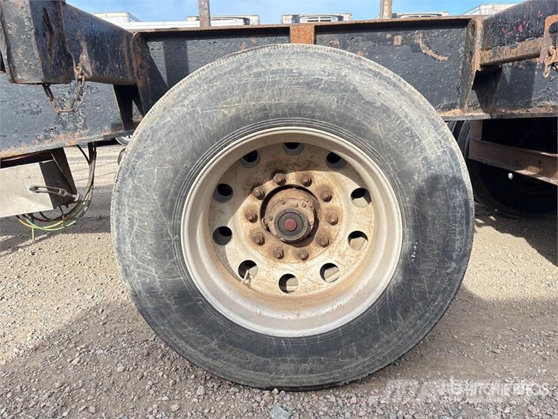 Valley 47 ft Tri/A Self-Loading Log Trailer Metsaveohaagised