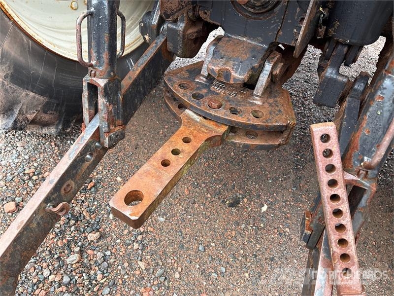 Valtra T160 4WD Tractor الجرارات