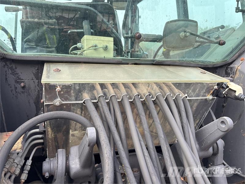 Valtra Valmet 6300 4WD Tractor Трактора
