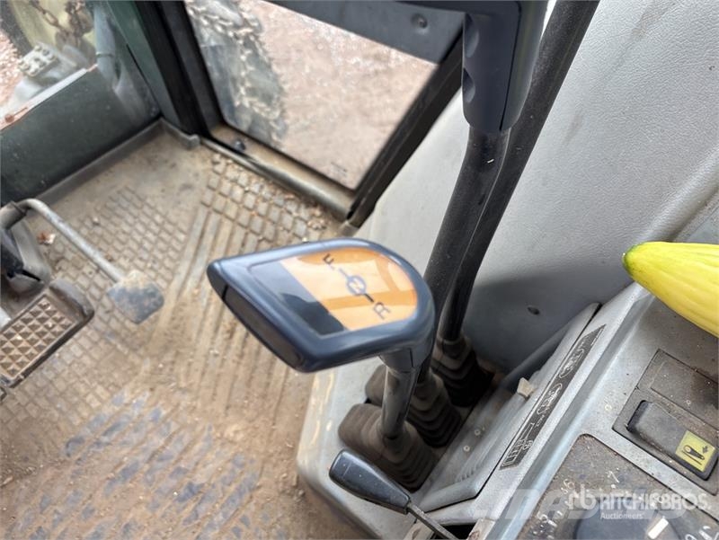 Valtra Valmet 6300 4WD Tractor Трактора