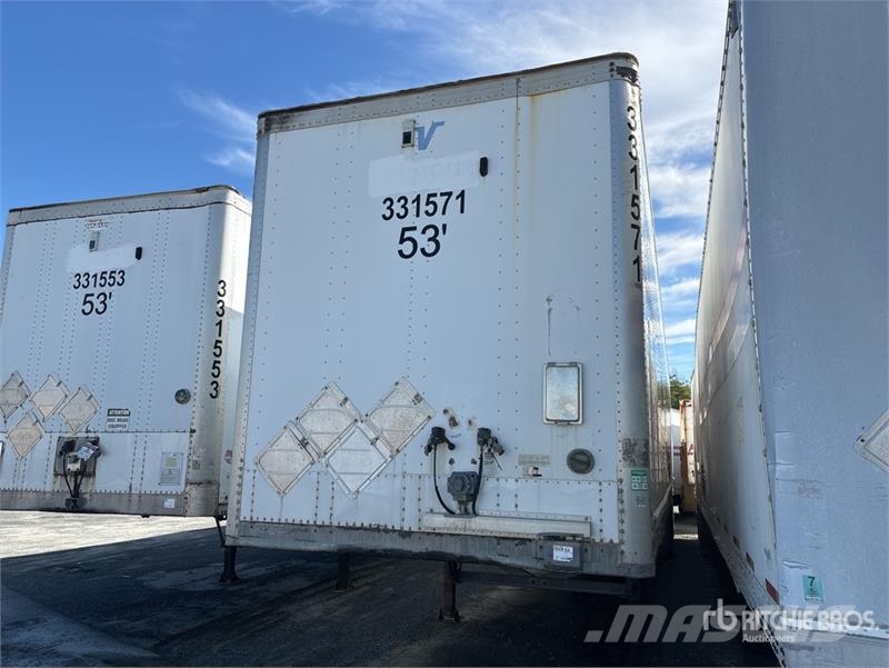 Vanguard National 53 ft x 102 in Tri/A Van Trailer Прицепы-фургоны
