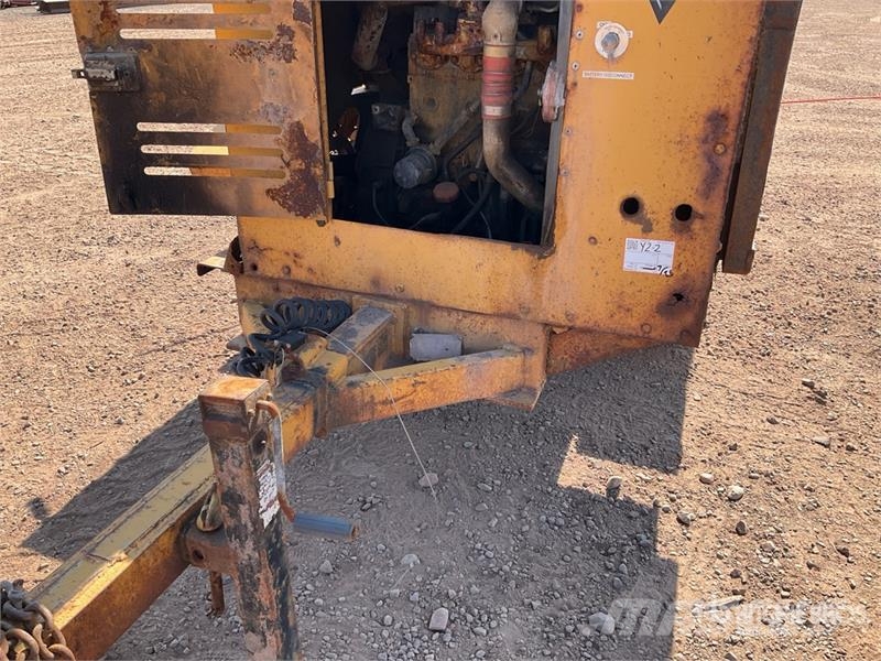 Vermeer Tow-Behind Wood Chipper ウッドチッパー