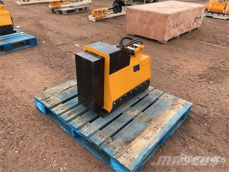 Vicsec VC-EBC32 24 in Mini Excavator Brush Cutter (Unused Andere Zubehörteile