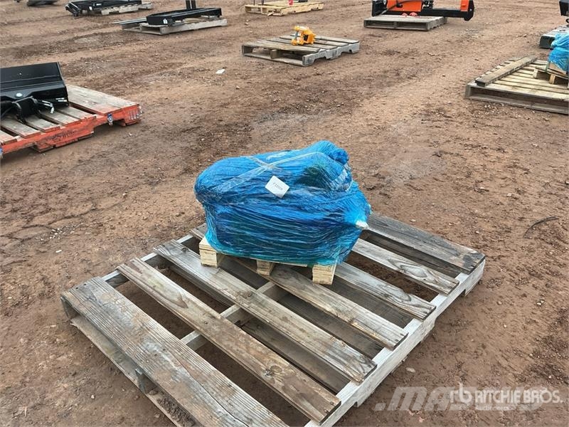 Vicsec VCH35 Hydraulic Breaker - Fits 1-3 ton Excavators Hammers / Breakers