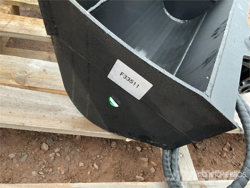 Vicsec VCT600 24 in Tilting Excavator Bucket (Unused) Buckets
