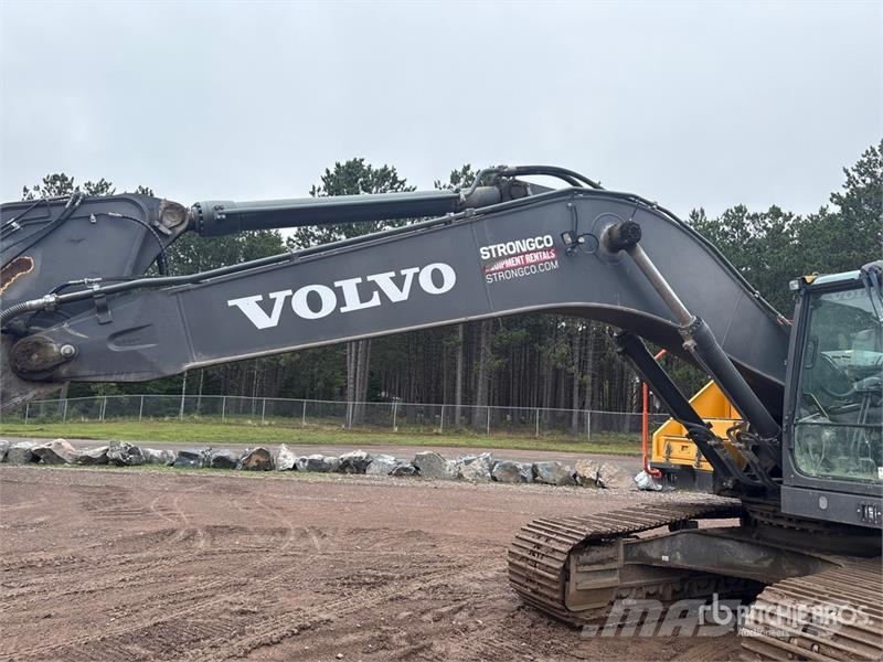 Volvo EC300EL Tracked Excavator Beltegraver