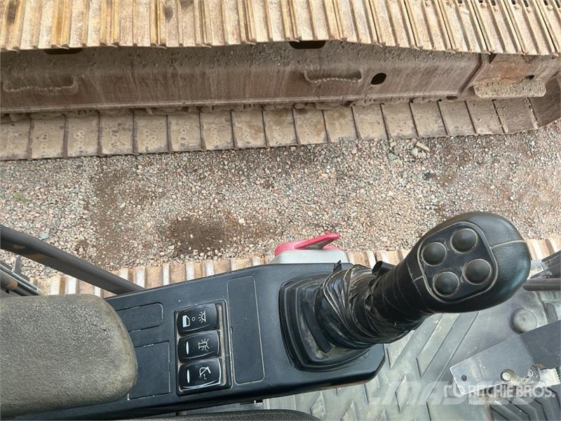 Volvo EC300EL Tracked Excavator Beltegraver