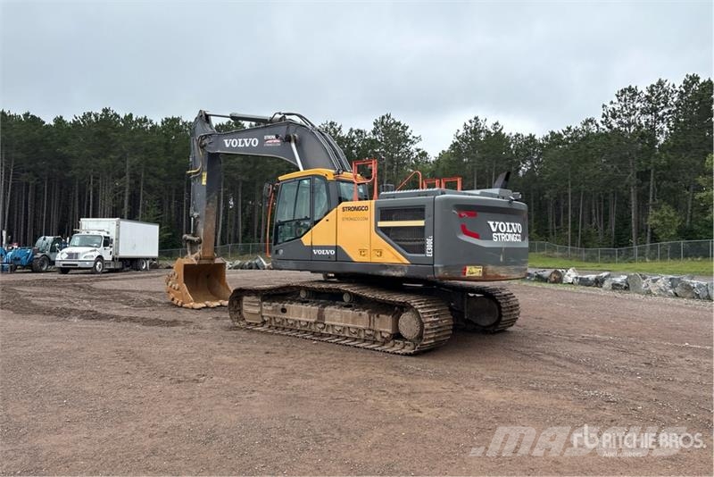 Volvo EC300EL Tracked Excavator Beltegraver