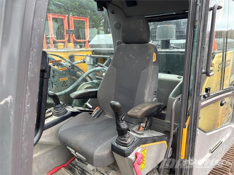 Volvo EC300EL Tracked Excavator Beltegraver