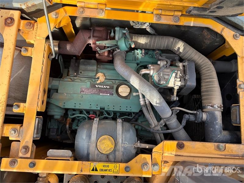 Volvo ECR145CL Tracked Excavator Raupenbagger