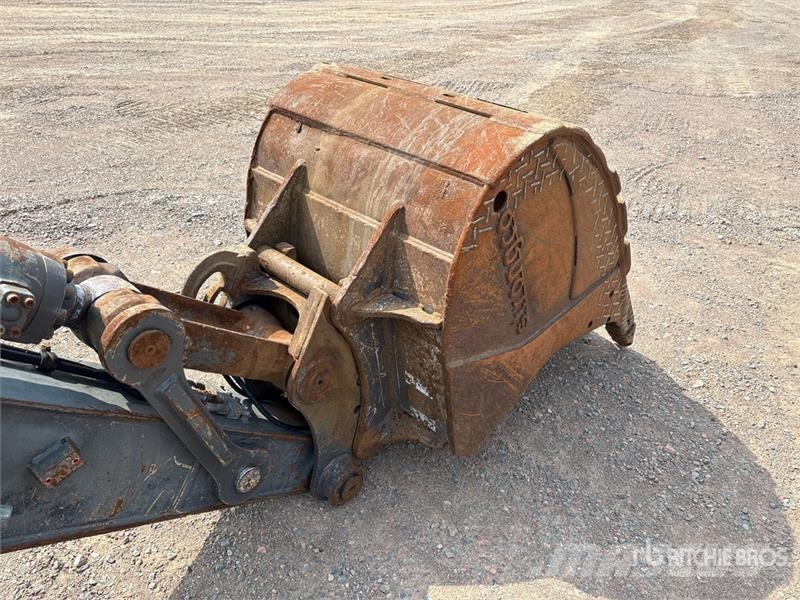 Volvo ECR145CL Tracked Excavator Beltegraver