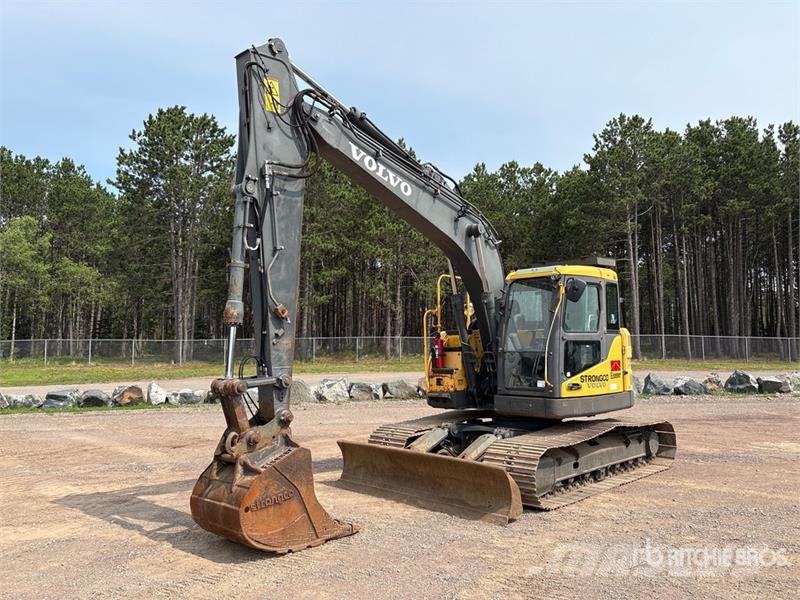 Volvo ECR145CL Tracked Excavator Beltegraver