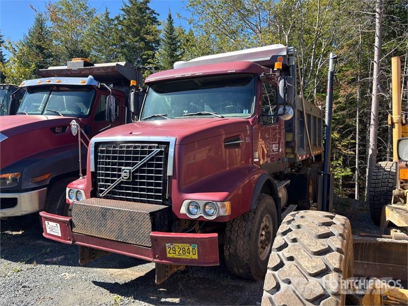 Volvo VHD Kiper tovornjaki