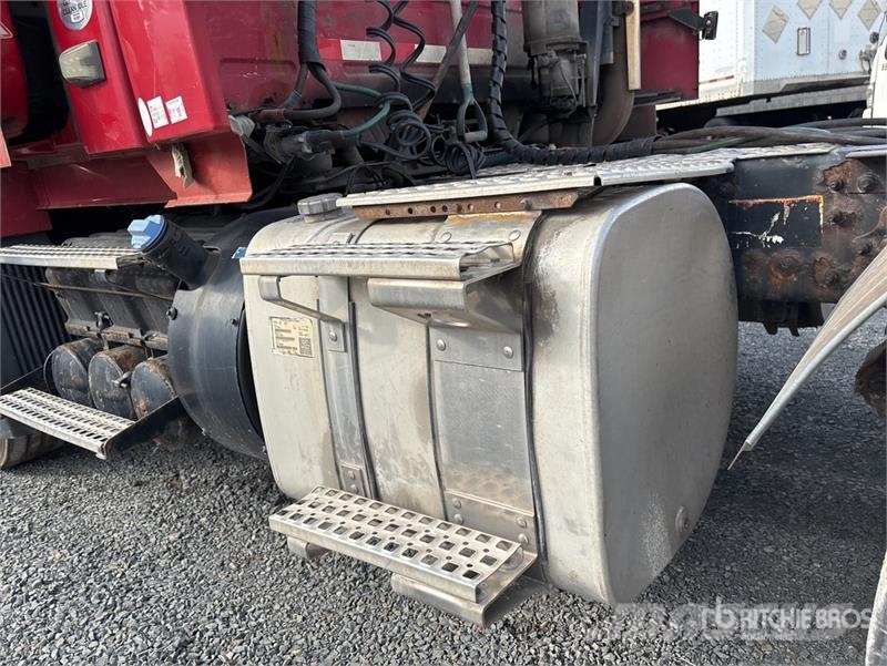 Volvo VNL Sadulveokid
