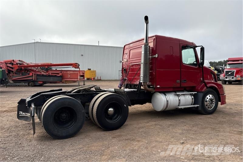 Volvo VNL Sattelzugmaschinen
