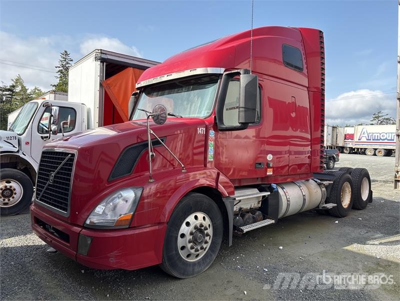 Volvo VNL Sadulveokid