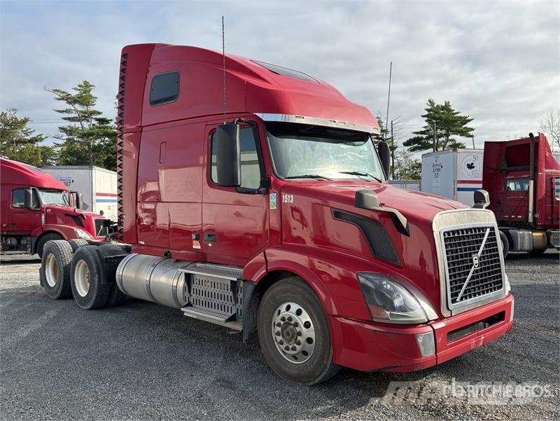 Volvo VNL Sadulveokid