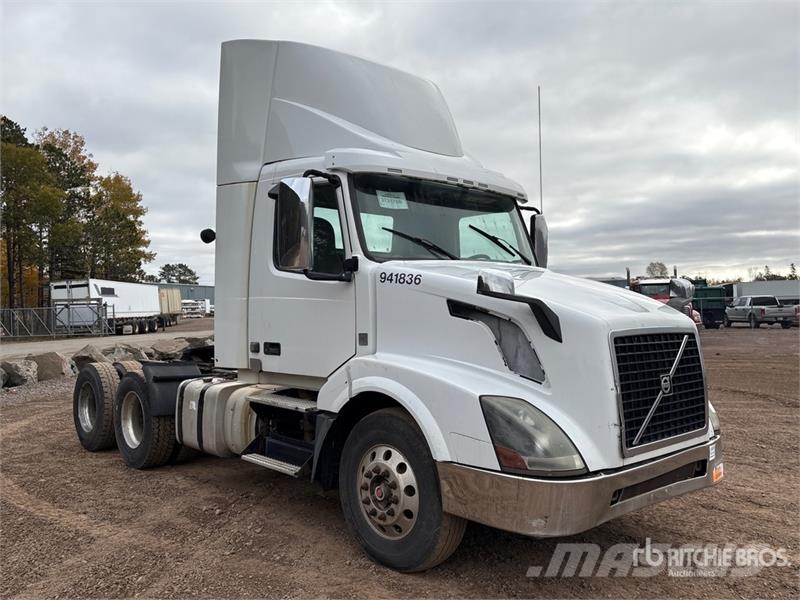 Volvo VNL Vlačilci