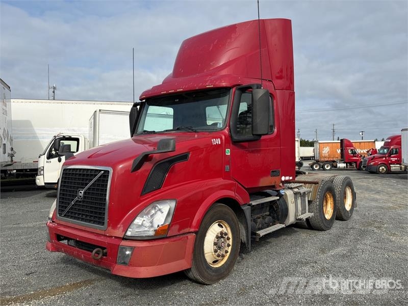 Volvo VNL Sadulveokid